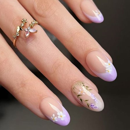 24 st Franska Lavendel Glansiga Lösnaglar Kort Mandelform Press-On Naglar