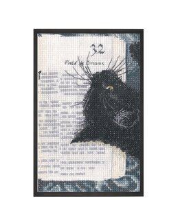 Billlede kat der hviler på bog - RTO