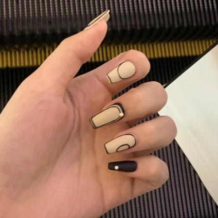 Manikyr Brun Pärla Nagellapp 24st
