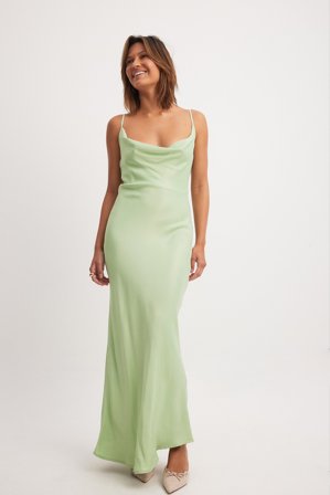 NA-KD Waterfall Midi Slip Dress - Slip-kjoler - Grøn - EU 32