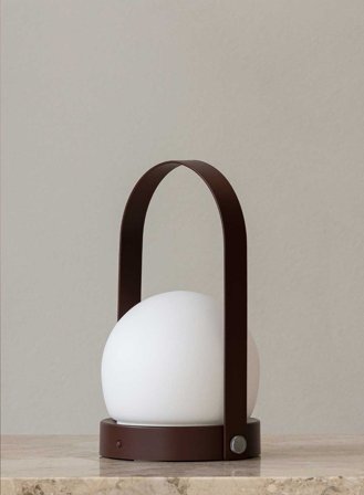 Carrie oppladbar bordlampe - rødbrun