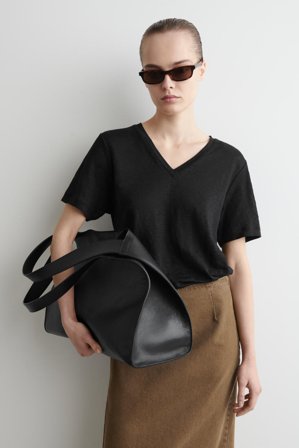 COS Women's V-Neck Linen T-Shirt in Black