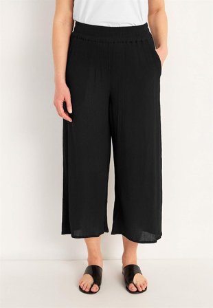 Cellbes of Sweden - Kreppede culottebukser i sort til damer i størrelse 38/40