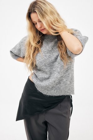 NA-KD - Strikket genser med korte ermer - Oversize Genser - Grå - XS