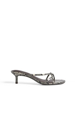 NA-KD Kitten-Heels mit Riemchen - Schuhe mit Absatz - Mehrfarbig - EU 37