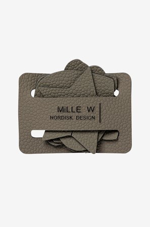 MiLLE W NORDISK DESIGN - Vinglasberlocker 4 st - Grå - Bar- & drinktillbehör - Från Homeroom