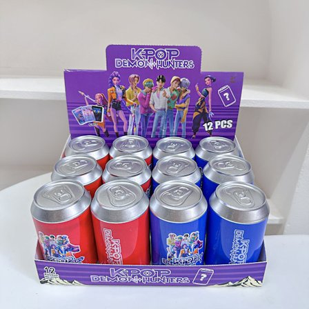 12 stk. K-POP Witcher Pigegruppe Blind Box Figur Lazoe Nøglering Kan Trendy Legetøjsrygsæk Charm