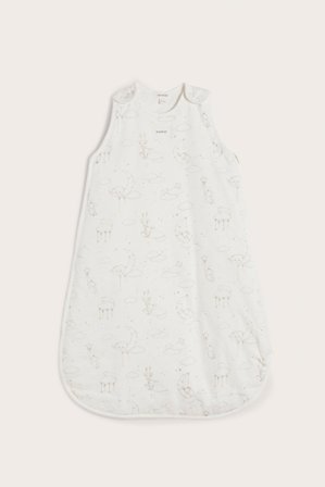 Newbie | Sovepose baby | Offwhite