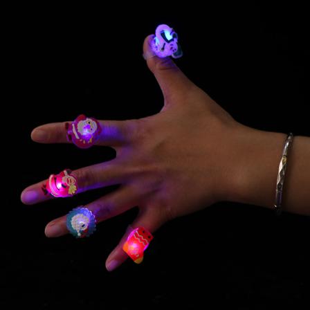 5 Styck Julglödande Ring Jultomten Snögubbe Ringar Barn Xmas