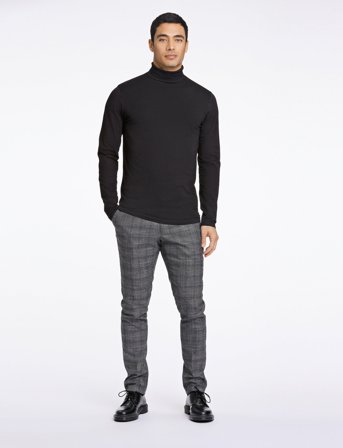 Lindbergh Roll Neck Tee L/S - Black - L