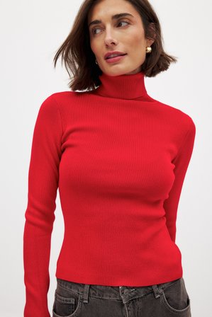 NA-KD Long Sleeve Turtleneck Ribbed Knitted Top - Turtlenecks - Rød - XS