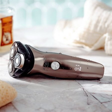 Elektrisk barbermaskine med LED-display og IPX7-klassificeret vandtæthed