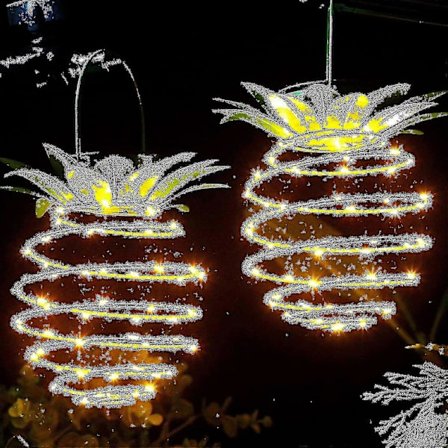 2-pack Solcellsdrivna Ananaslampor i Metall 60 LED Ananas Utomhus Hängande Trådlampa Vattentät