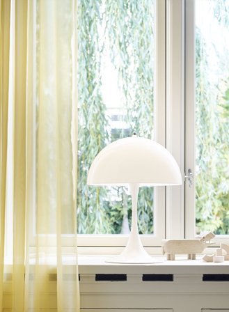 Panthella 320 V2 bordlampe - opal