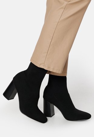 Bianco Ellie Knit Boot Black 4 Klær