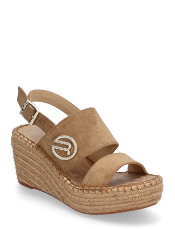 Replay | Susan Sling | 39