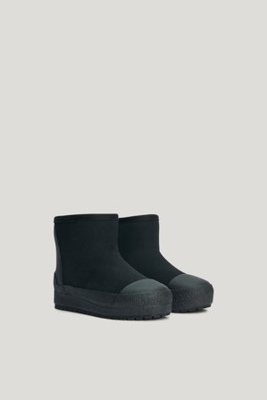 Tretorn Arch Hybrid Jr — Waterdichte Schoenen — Zwart | Bovenkleding, Regenlaarzen, Jassen & Regenkleding voor Dames, Heren & Kinderen