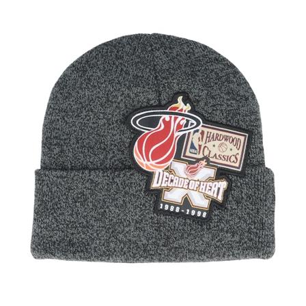 Mitchell & Ness - NBA Černá cuff Beanie - Miami Heat XL Logo Patch Knit Heather Black Cuff @ Hatstore