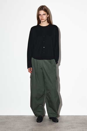 COS Women's Utility Barrel Leg Trousers in Green
