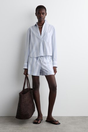 COS Damen Gestreifte Shorts Aus Seersucker - Blau