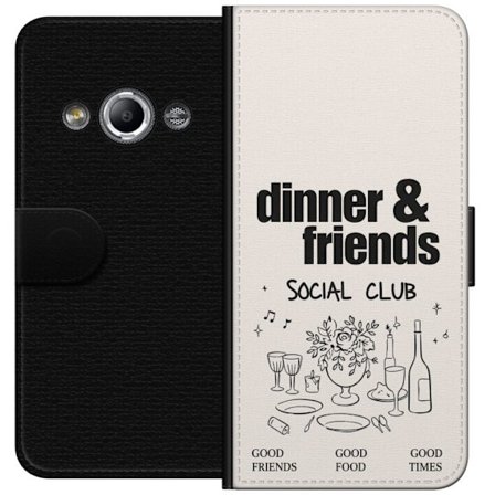 Kompatibelt Lommeboketui til Samsung Galaxy Xcover 3 Middag med venner der maten og øyeblikket er i sentrum
