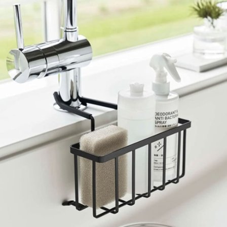 Oppbevaringsstativ for oppbevaring av oppvaskkluter og kjøkkenvaskrens.