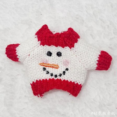 RU-2025 Ny MONSTER Juldräkt 17cm MONSTER Sittande Dräkt med Vintertröja, Hatt och Halsduk