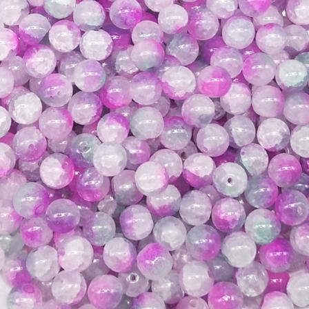 Ett paket färgade glaspärlor i sprickad jade 8mm i olika