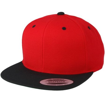Yupoong - Röd snapback Keps - Classic Red/Black Snapback @ Hatstore