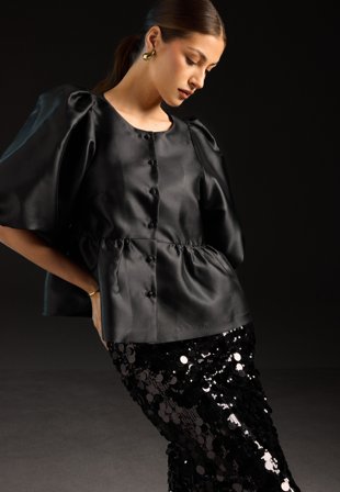 Bubbleroom Occasion - Puff Sleeve Peplum Satin Blouse - Kläder