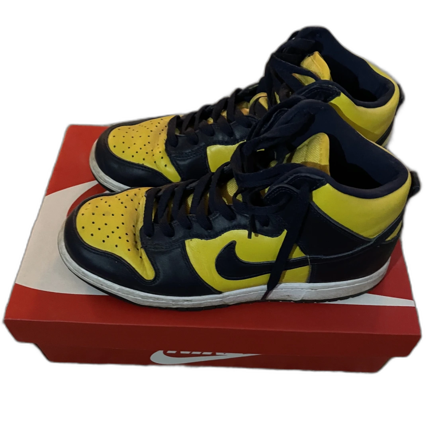 Nike dunk high Michigan
