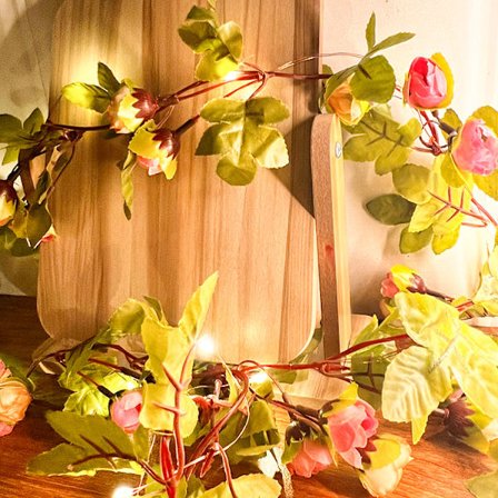 Kukkaseppele Dekoraatio, 8 Valotilaa 26 Jalkaa 80 LED Ruusu G