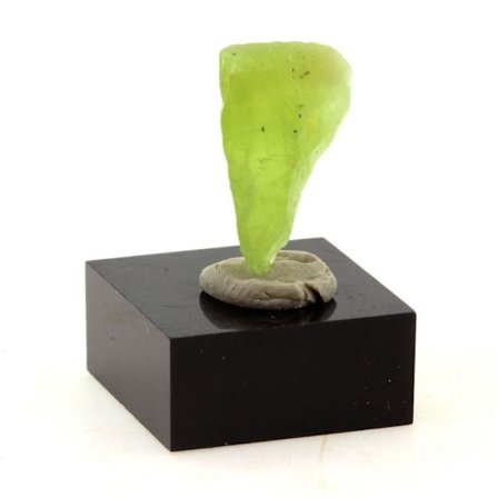 Stenar och mineraler. Peridot. 8,59 ct. Skardu-distriktet, Baltistan, Pakistan.