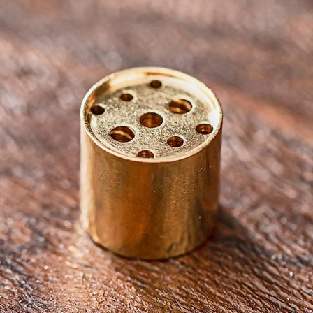 3-delad rökelsehållare med liten bas och rökelsebrännare i mässing,