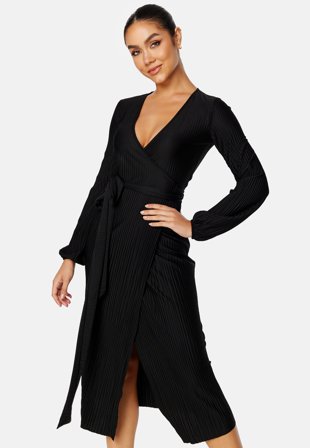 BUBBLEROOM Pleated Wrap Midi Dress Klær
