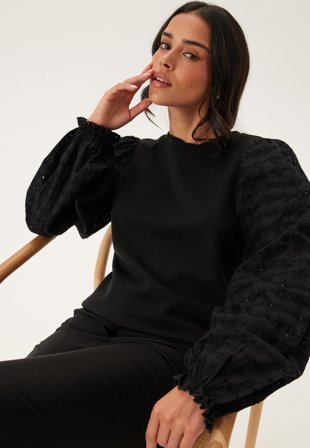 Happy Holly Broderie Anglaise Sleeve Top Vaatteet