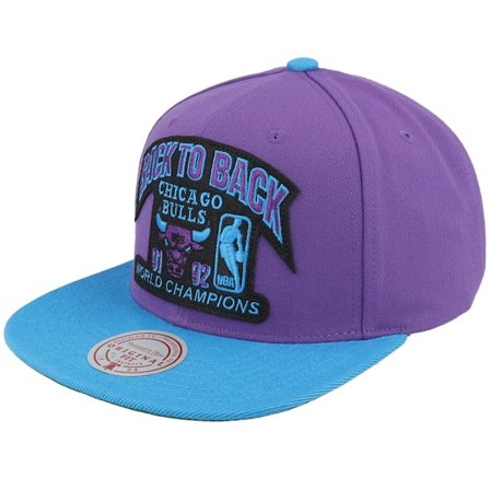 Mitchell & Ness - NBA Nachový snapback Kšiltovka - Chicago Bulls 91-92 Champ Flipside Purple Snapback @ Hatstore