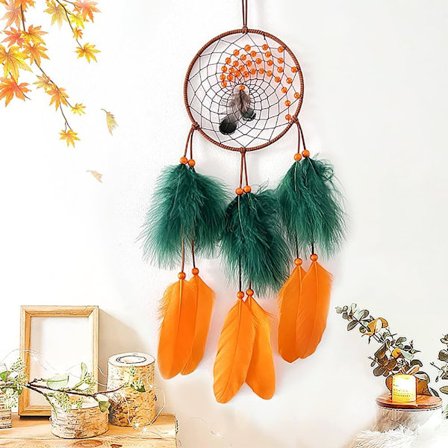 Uniikki Peacock-kuvioinen unelmansieppaaja höyhenillä - Boho-tyyli, käsintehty seinäkoriste, koriste, festivaalilahja, oranssi & vihreä