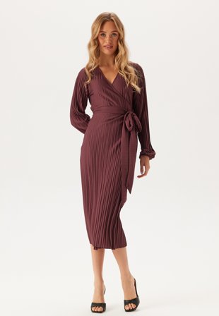 BUBBLEROOM Pleated Wrap Dress Klær
