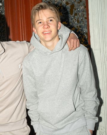 Zeke Essential Hoodie Grå Hettegensere/Hoodies Gutt - Kids Brand Store