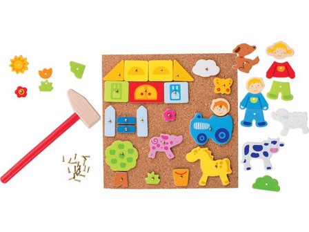 Spikmosaik bondgård - Lyreco - Skola och förskola - Lekmaterial - Bygglek, konstruktion och mosaik