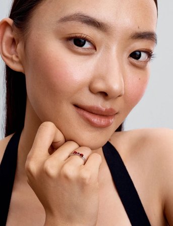 Pandora Disney Snow White Bow Sterling Silver Ring With Fuchsia Rose Crystal, Clear Cubic Zirconia And Red E - Red - 58