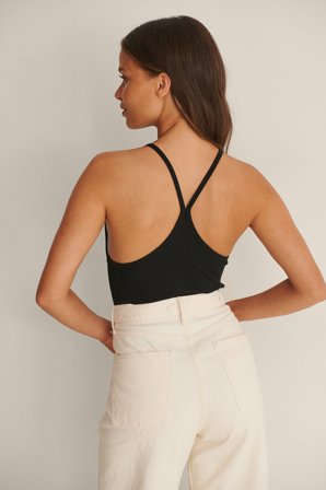 NA-KD Trend - Ribbet topp med åpen rygg - Ermeløse topper - Svart - X-Large