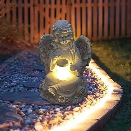 (Hvit) Engel Fe Figur med Solcellelys - ANNEFLY - Hagedekorasjon - Hvit