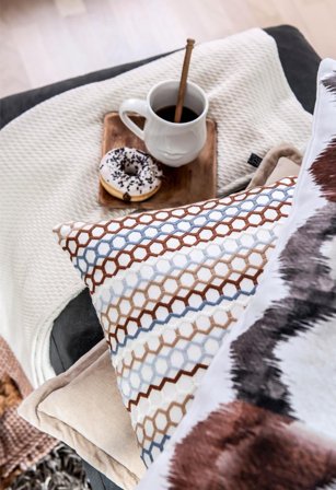 Rebell Putetrekk Napoli brodert-silketråd 50x50cm Harvest