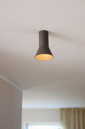 Jotex - EVAN taklampe ø 10 cm Brun - Kjøp Taklamper hos Jotex