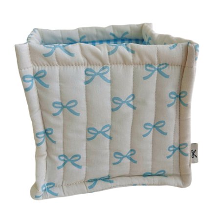 Elegant Kviltad Tygkorg för Effektiv Skrivbords- och Rumsordning