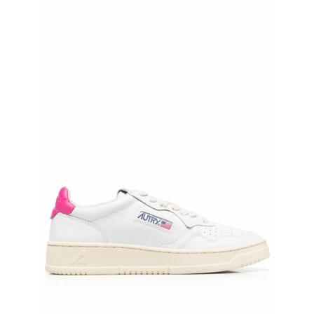 Autry, Medalist Low Top Sneakers In Leather Wit, Dames, Maat:38 EU