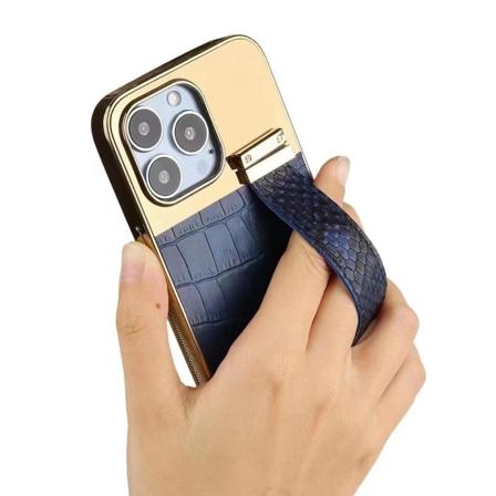 iPhone 13 Pro Max deksel vegansk skinn med stropp for godt grep Blue one size