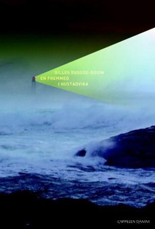 En fremmed i Hustadvika - Bok av Gilles Dossou-Gouin - Paperback